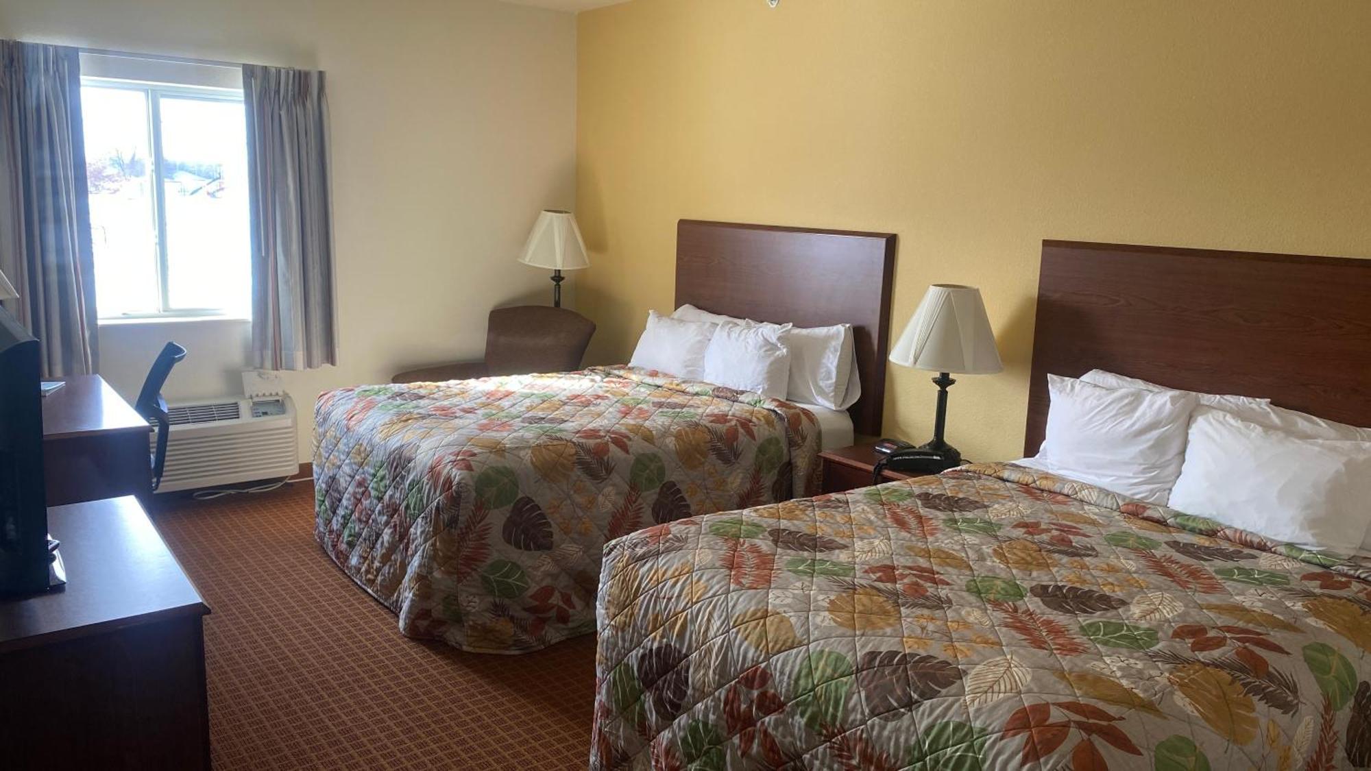 Park View Inn & Suites Hoisington Near Great Bend Exterior foto